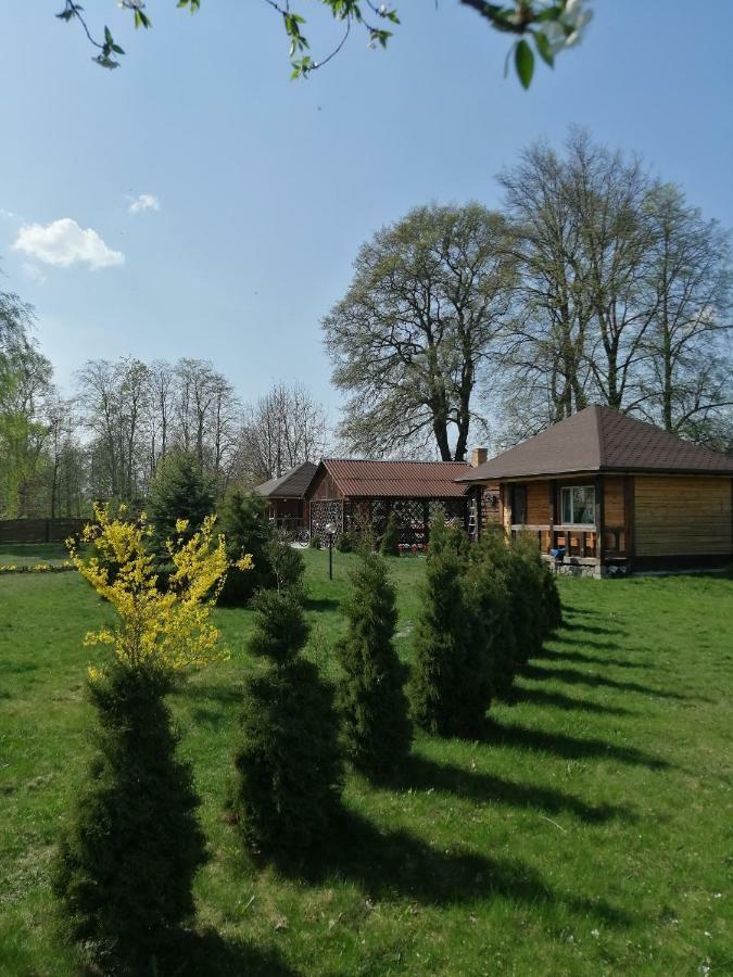 Отель Гостевой дом Усадьба Купалинка Острово Экстерьер фото